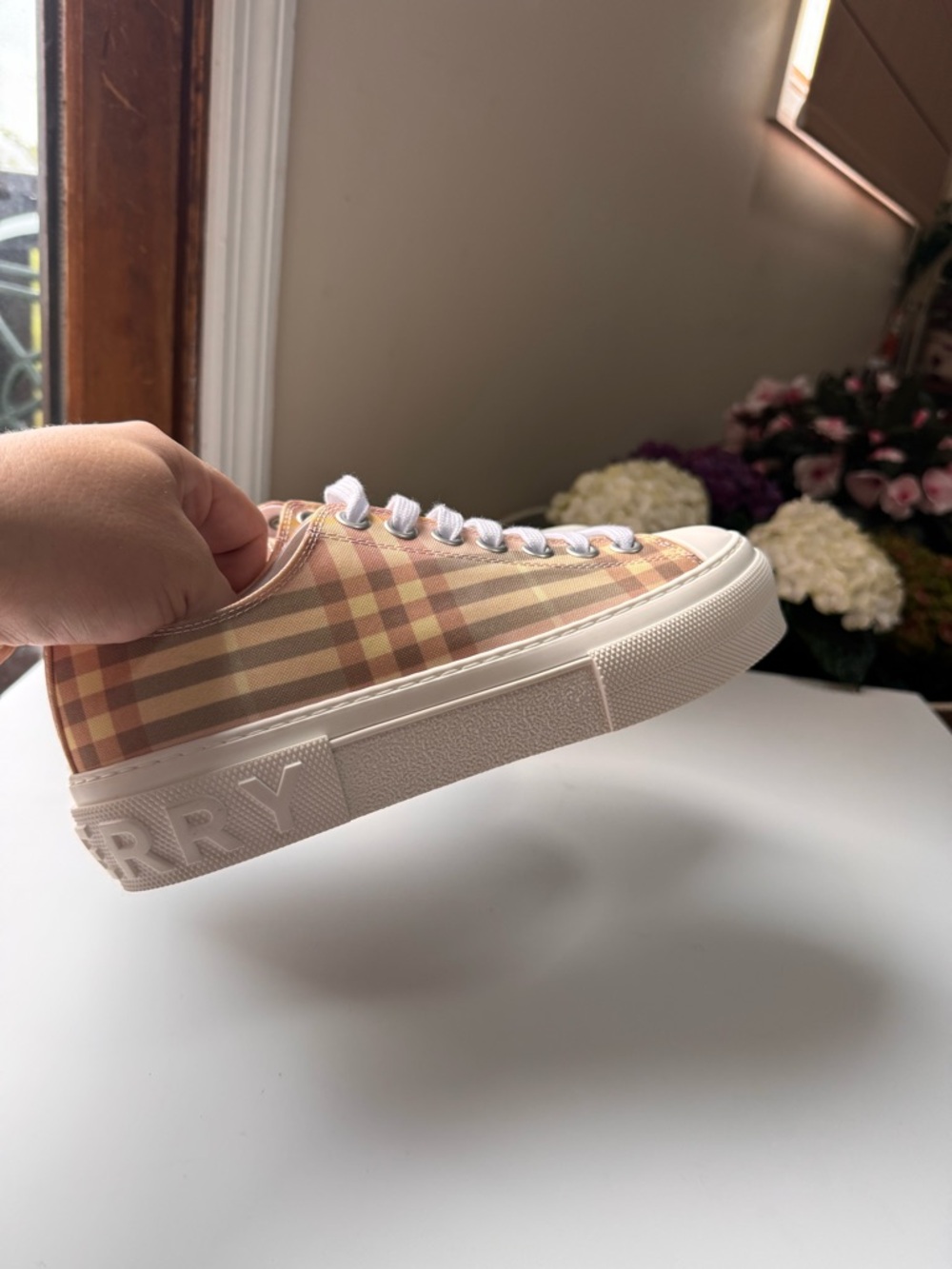 Burberry Check Platform Sneakers – Size EU 39.5 (Fits ~40) – Made in Italy - Picture 9 of 11